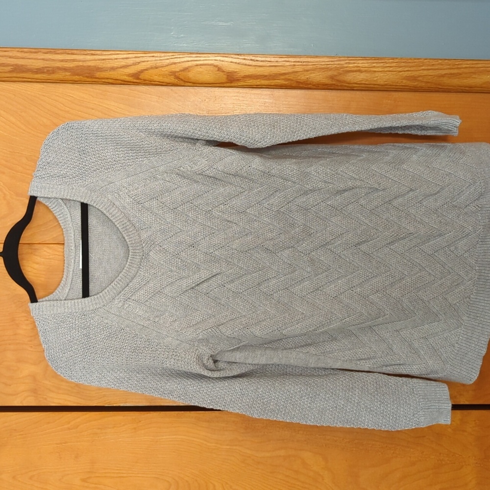 Women's long gray sweater